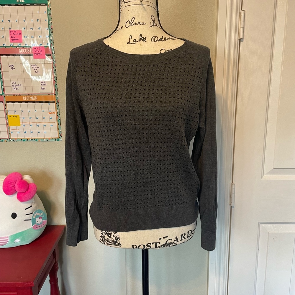 Banana Republic petite medium. Gray light weight swather